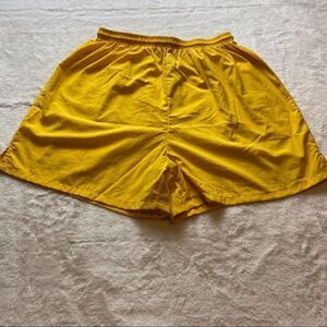 White Sierra VintageYellow Nylon Shorts Size Large